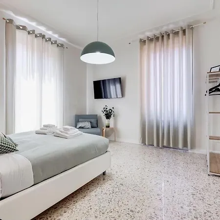 Bdc - Termini Dreaming 3-bdr Daire Roma